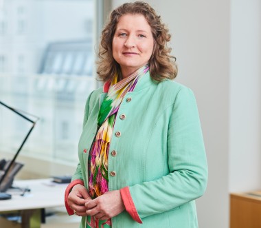 Dr. Edlyn Höller, stellvertretende Hauptgeschäftsführerin der DGUV. Dr. Edlyn Höller, stellvertretende Hauptgeschäftsführerin der DGUV.